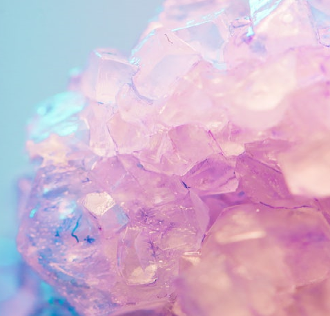 The Science Of Crystal Healing | A-Desiflava Magazine